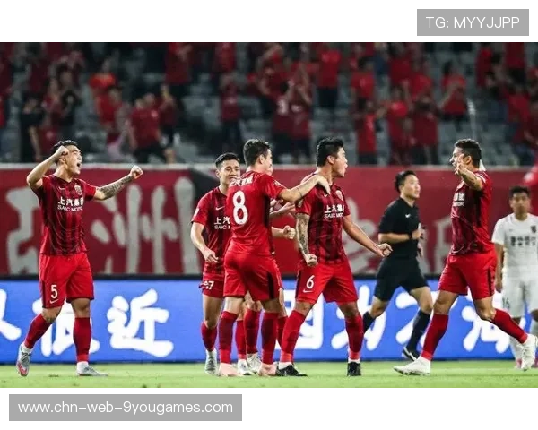 上海海港防守力求加强，亚冠目标愈加迫切